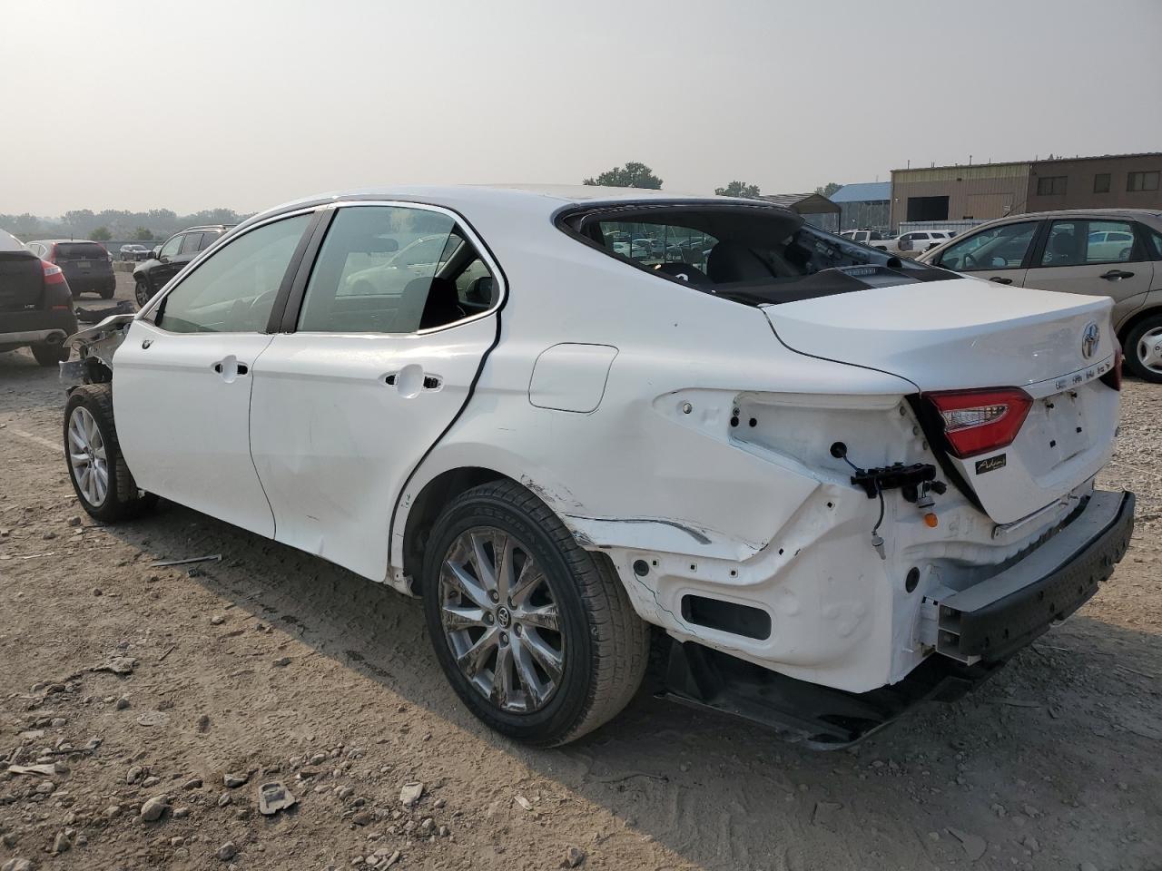 2018 TOYOTA CAMRY