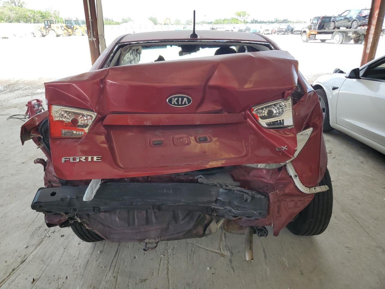 2010 KIA FORTE