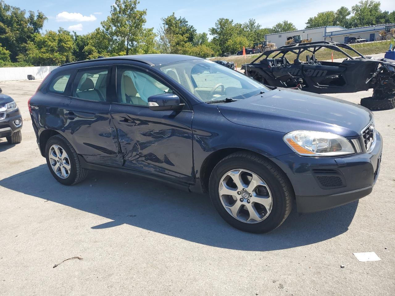 2013 VOLVO XC60