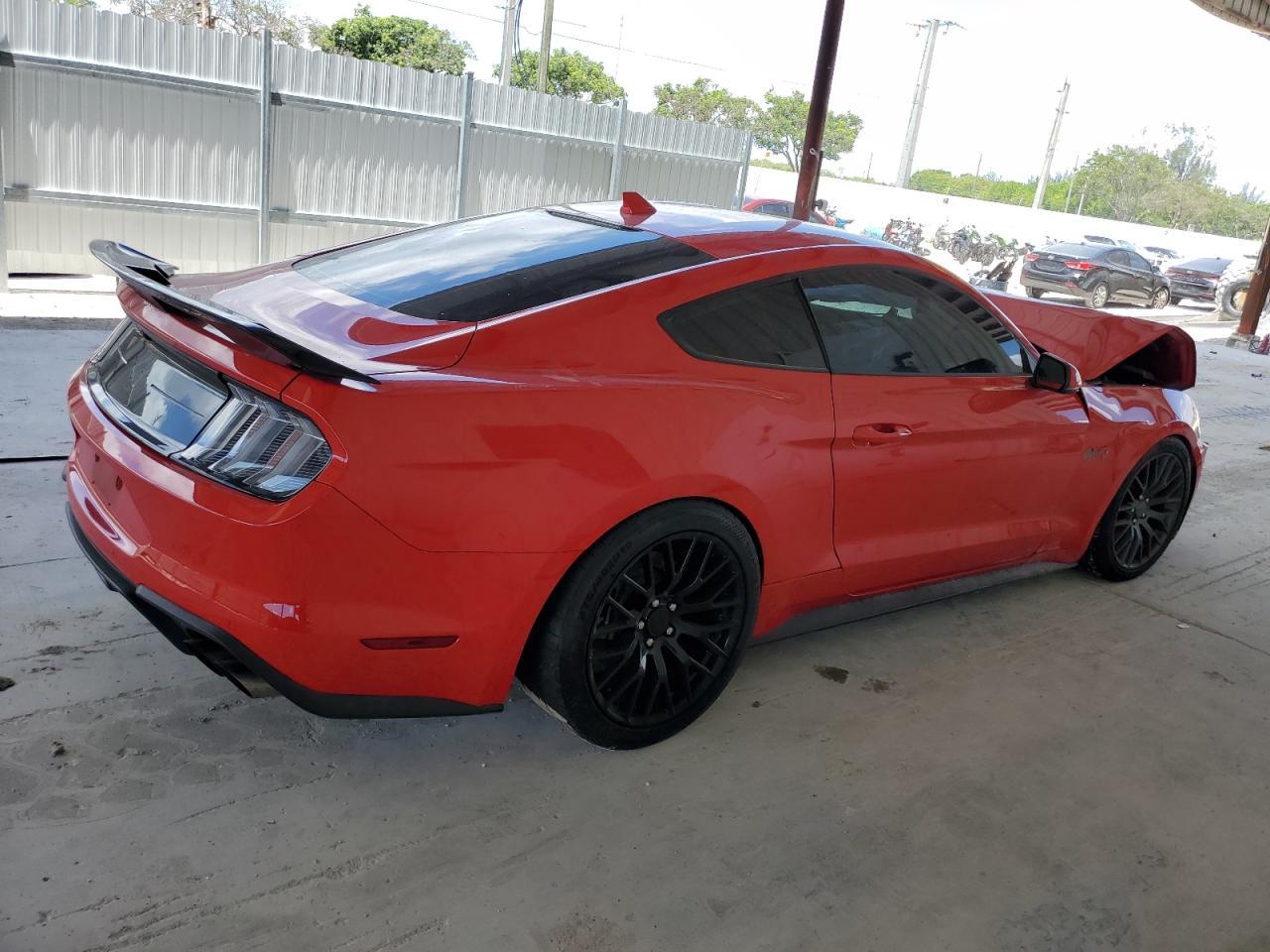 2021 FORD MUSTANG