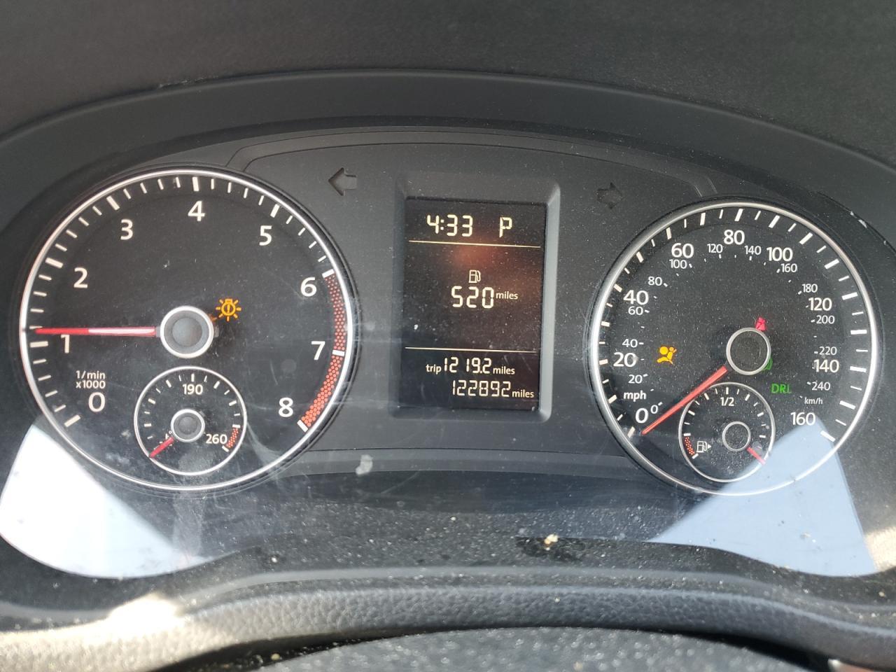 2014 VOLKSWAGEN Passat
