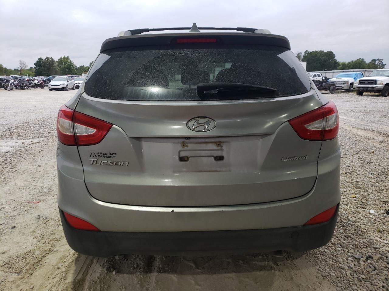 2015 HYUNDAI TUCSON