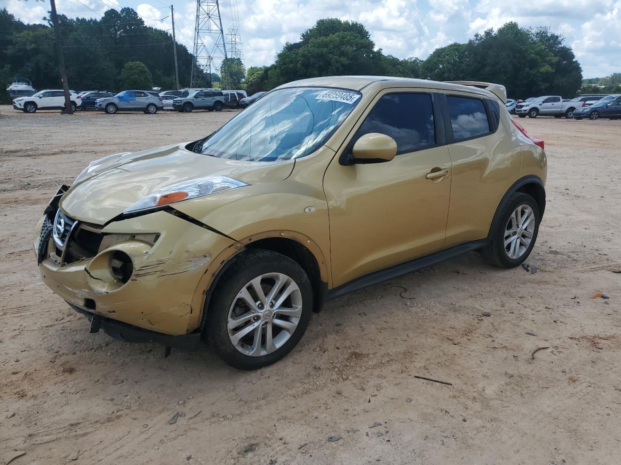 2014 NISSAN Juke