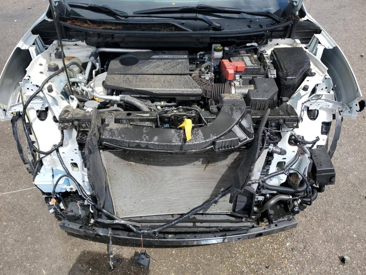 2024 NISSAN ROGUE