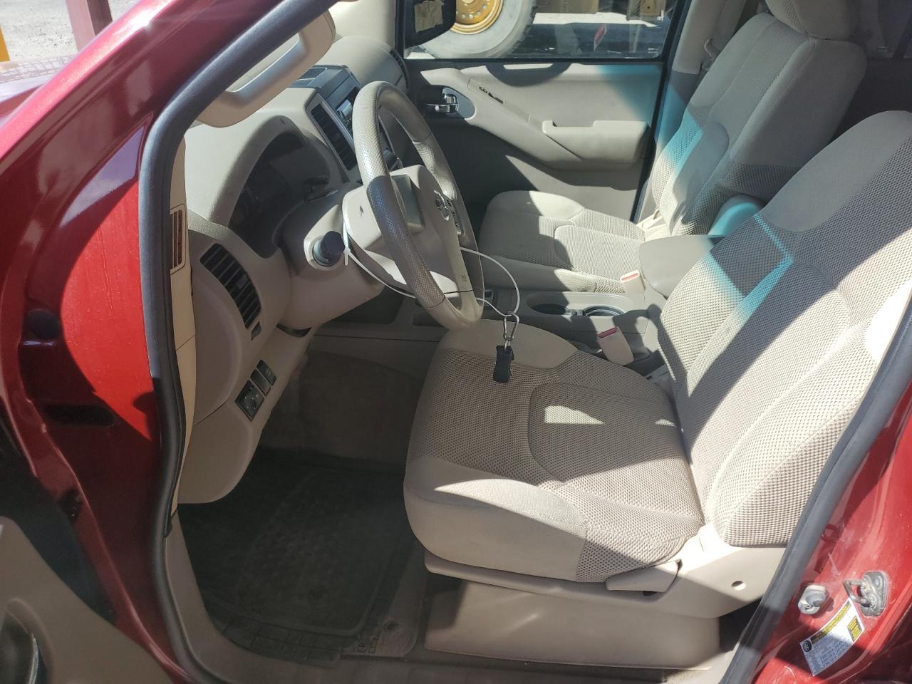 2012 NISSAN Frontier