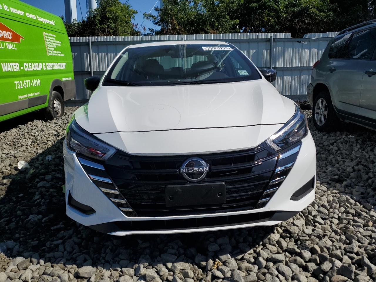 2025 NISSAN VERSA