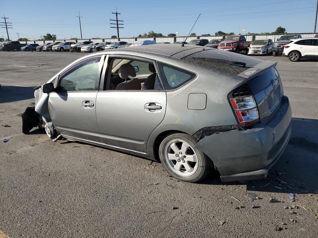 2004 TOYOTA PRIUS
