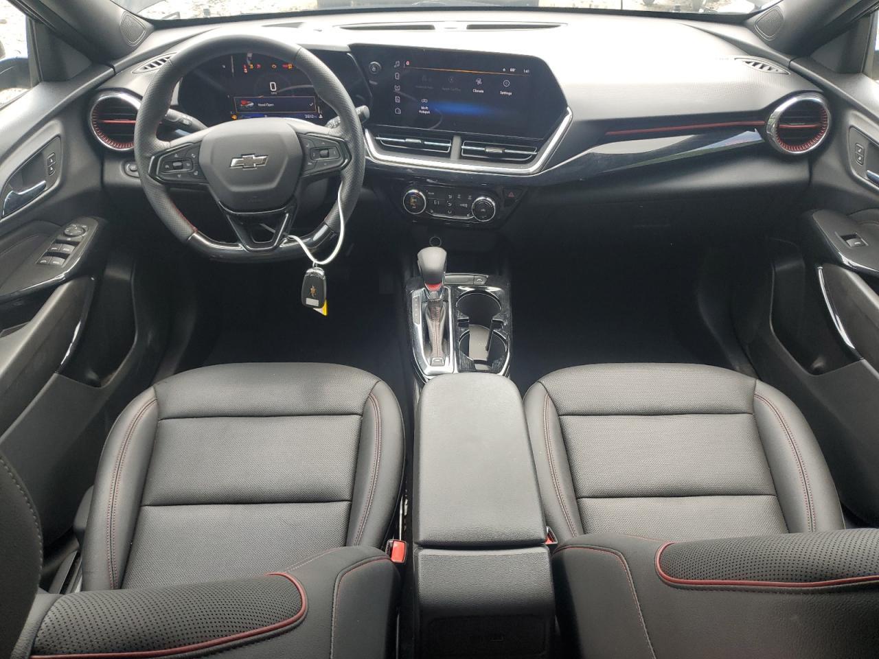 2025 CHEVROLET TRAX