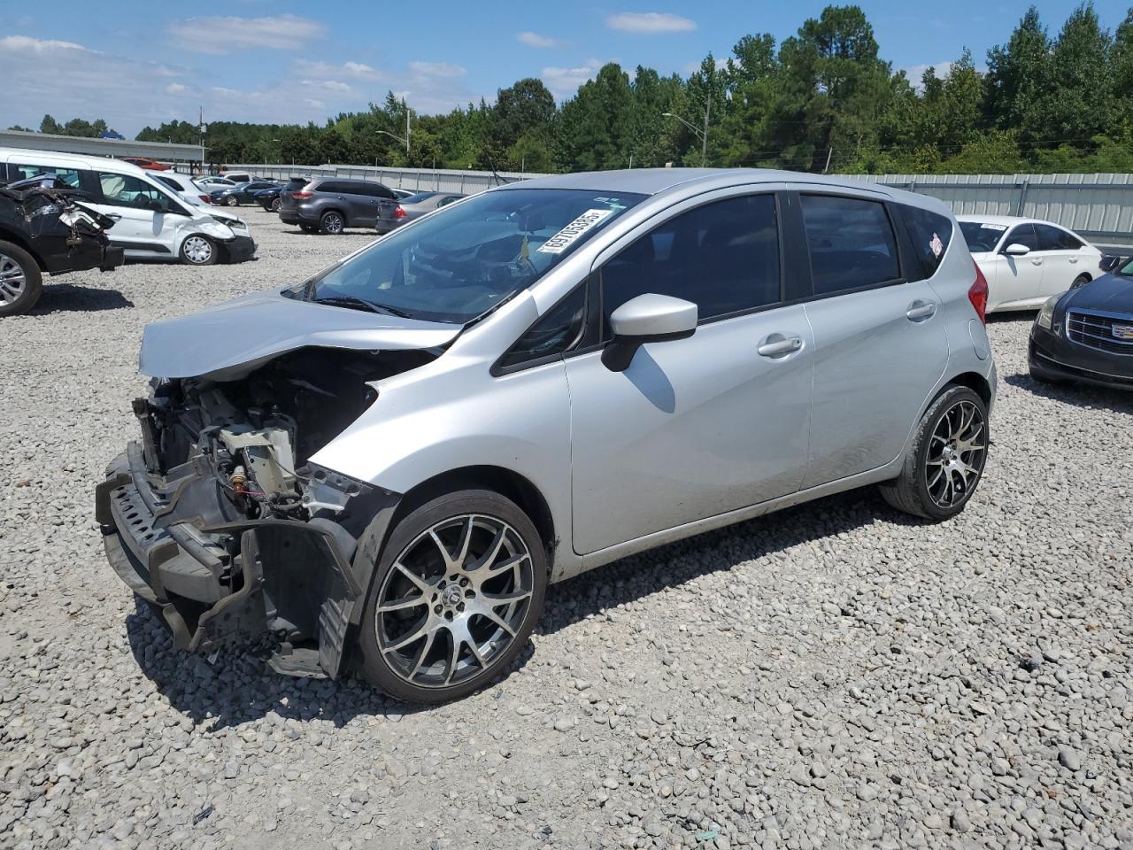 2015 NISSAN Versa Note