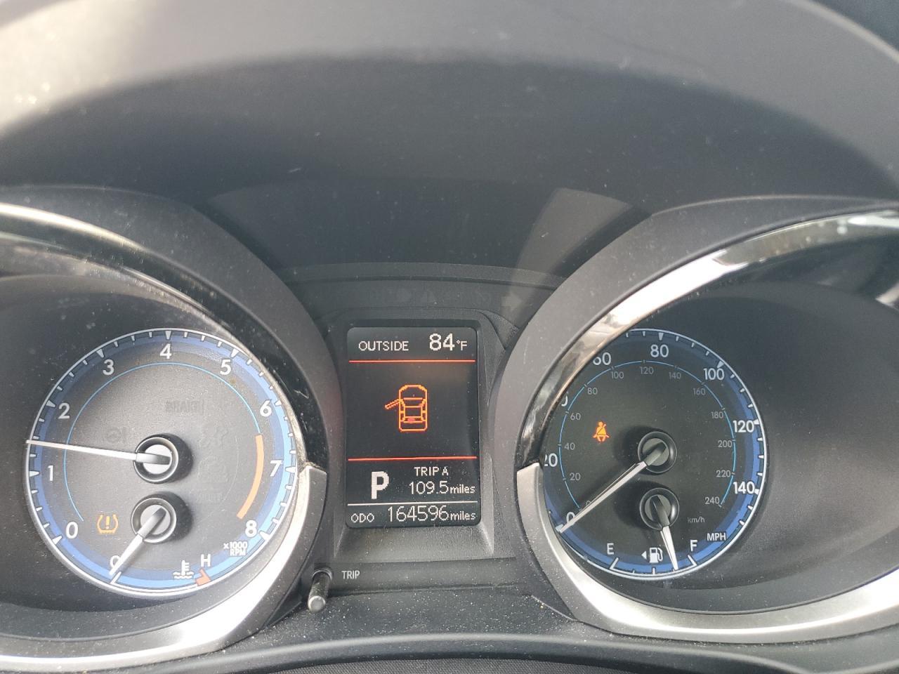 2016 TOYOTA COROLLA