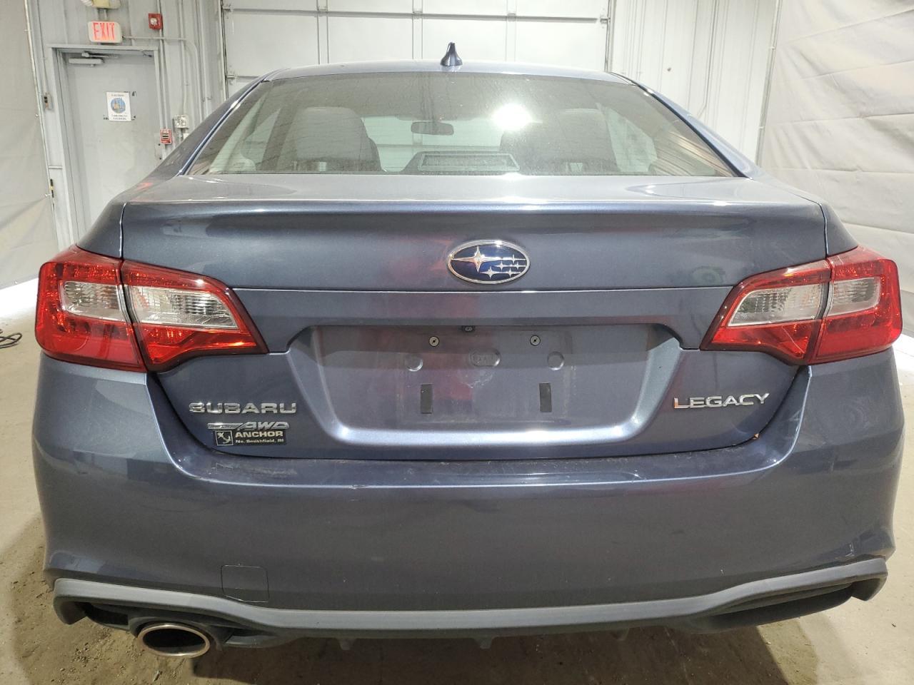 2018 SUBARU Legacy