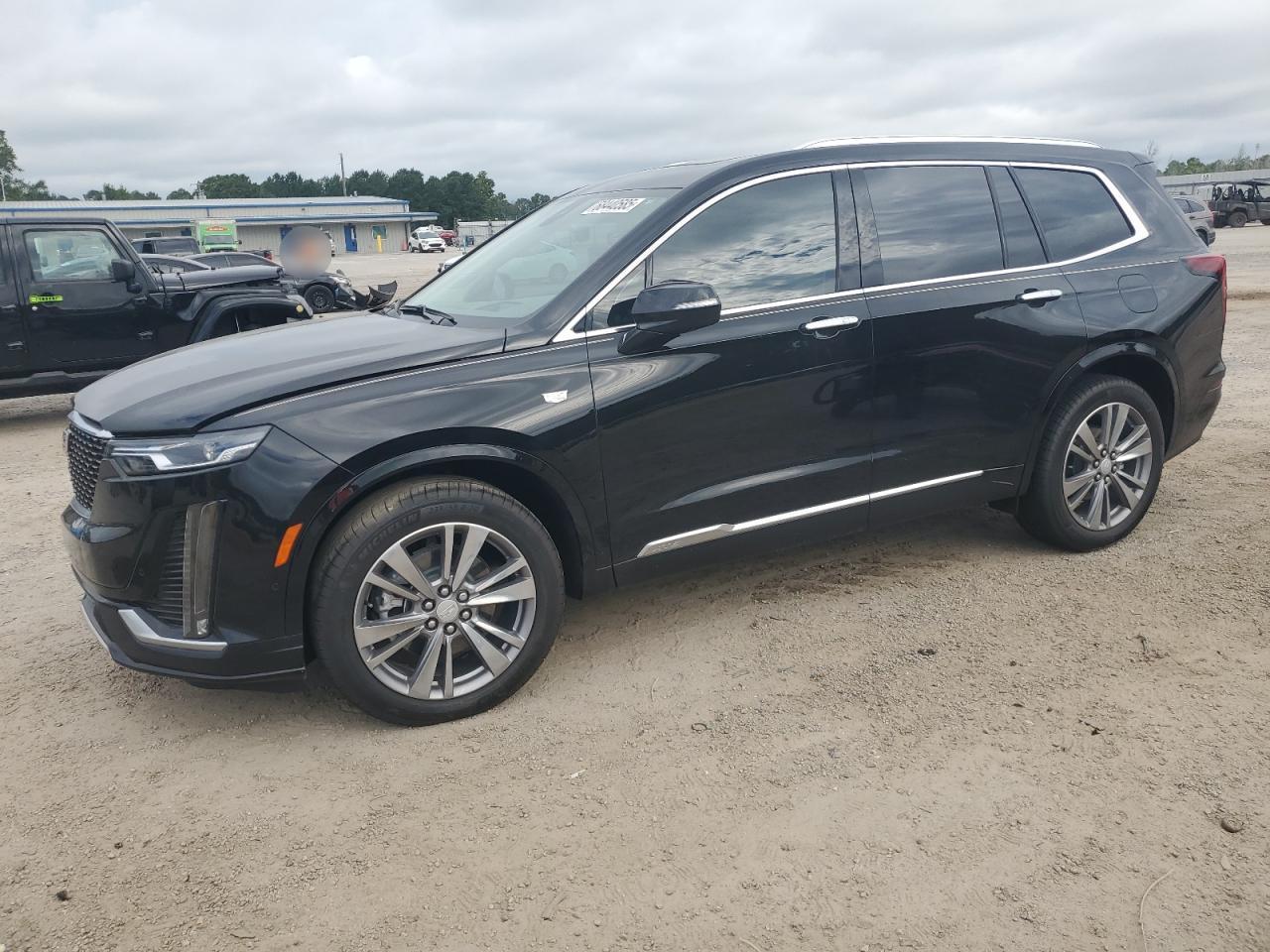 2025 CADILLAC XT6