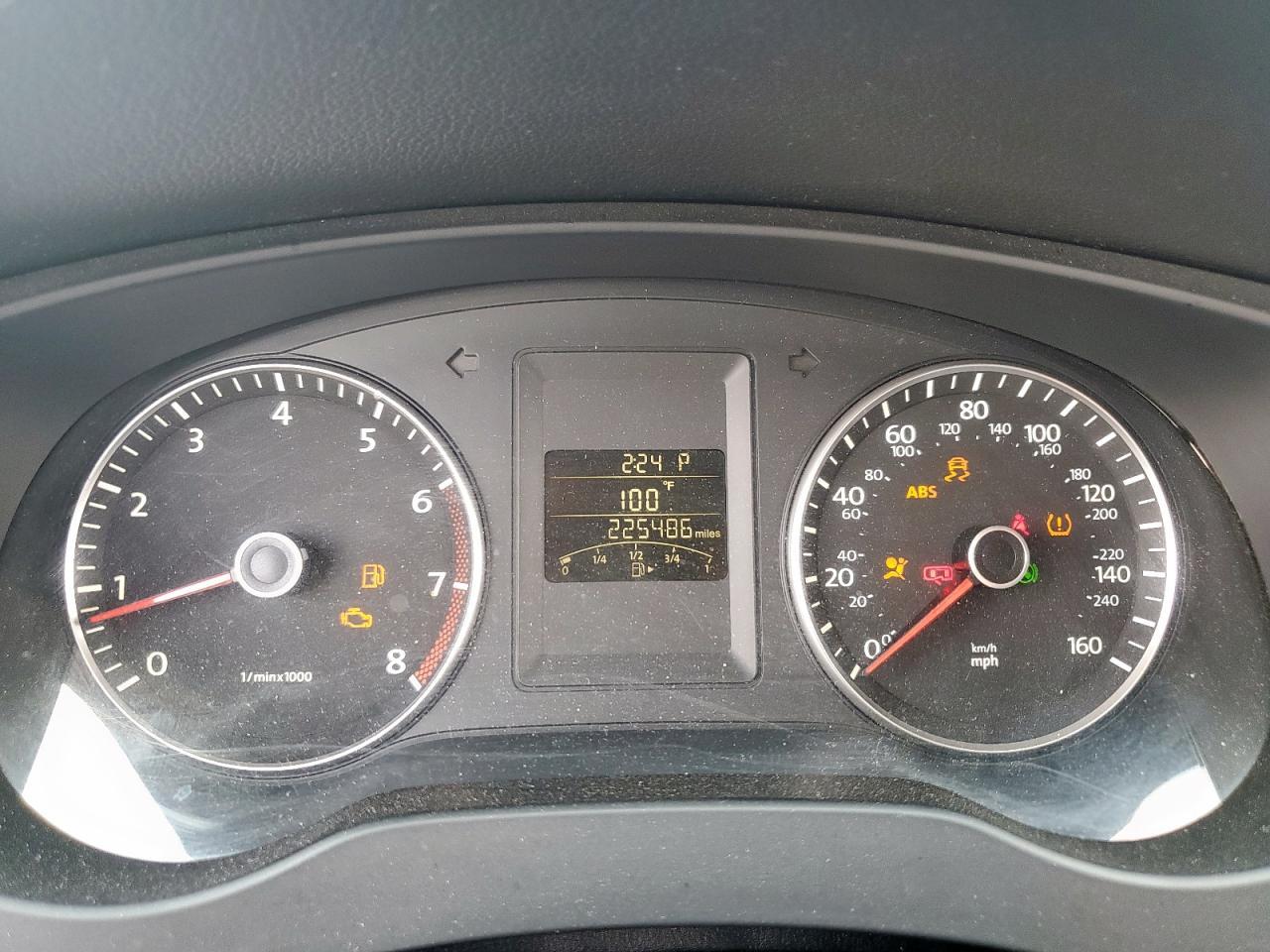 2013 VOLKSWAGEN JETTA