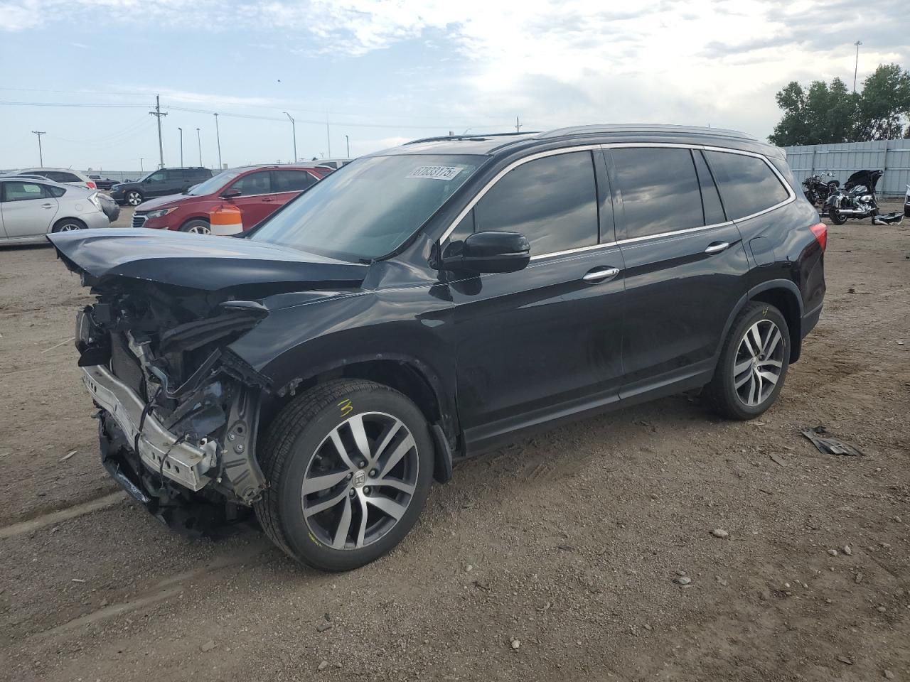 2017 HONDA PILOT