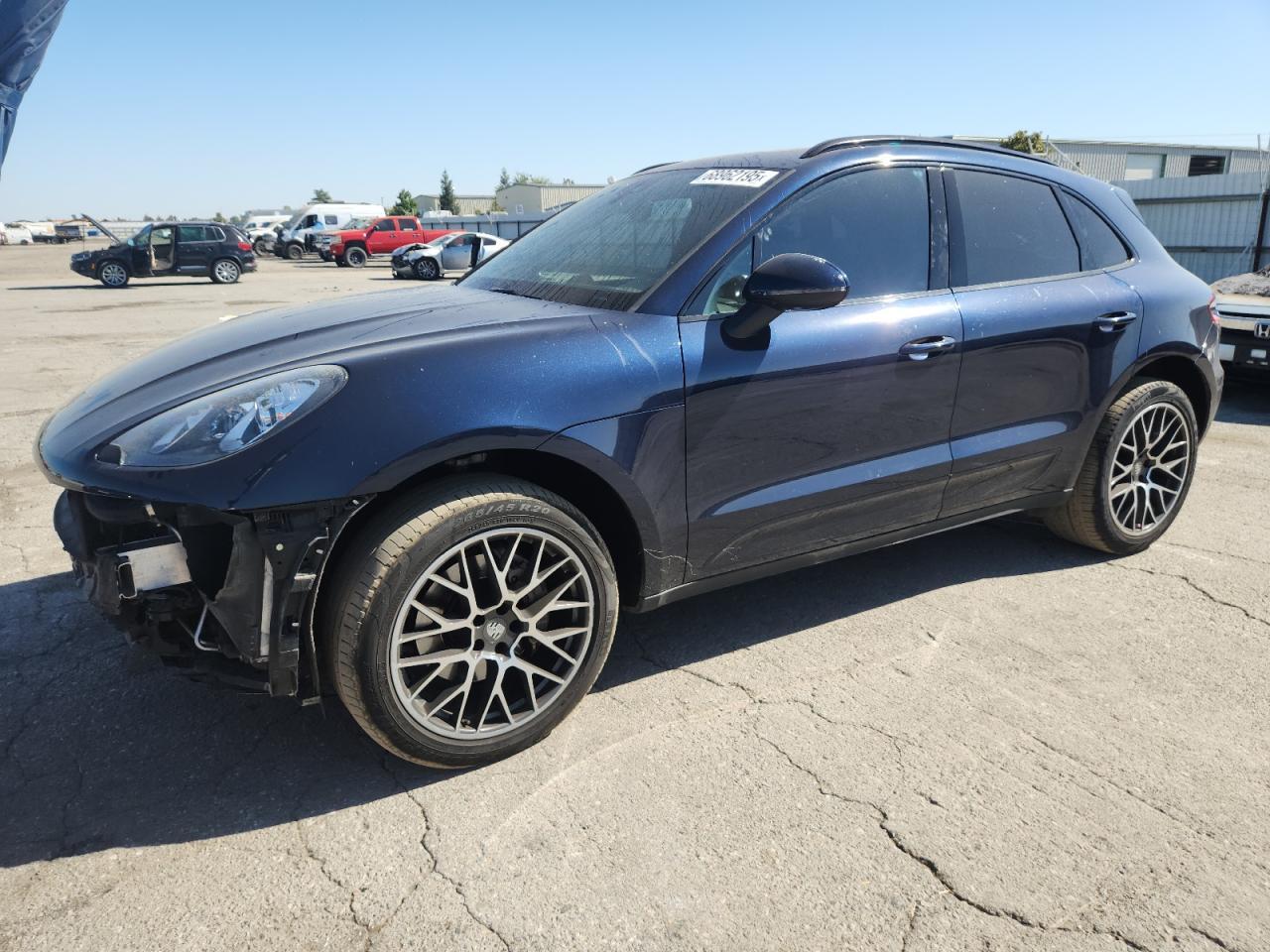 2017 PORSCHE Macan