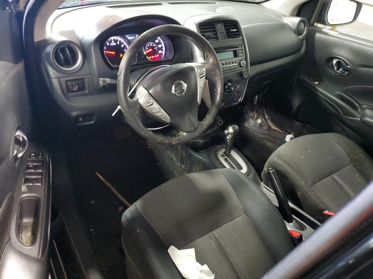 2017 NISSAN VERSA