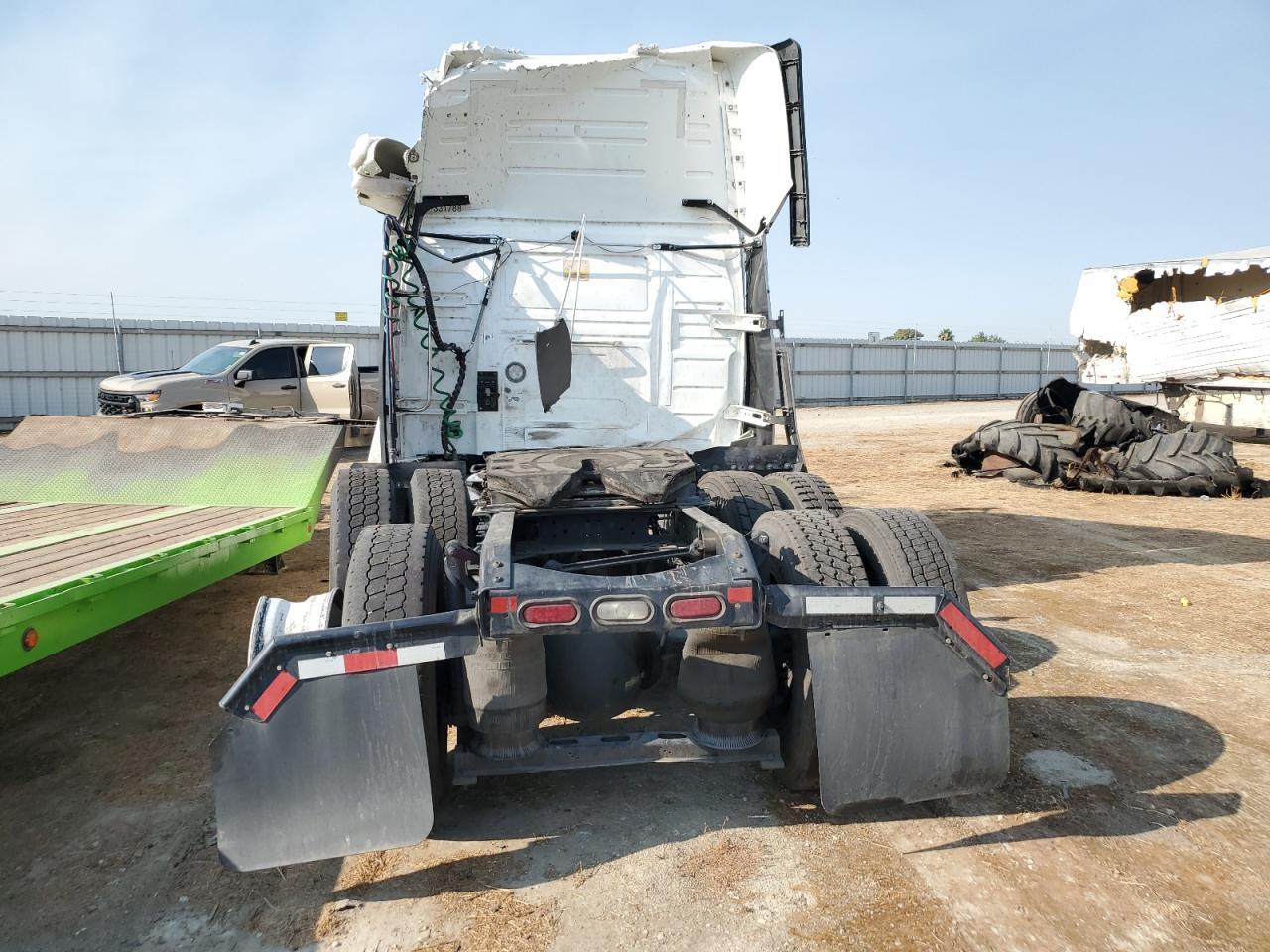 2019 VOLVO VNL
