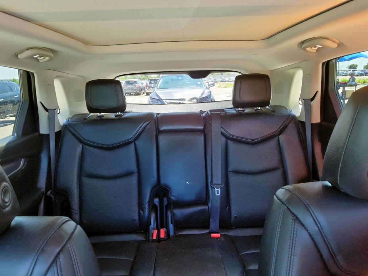 2017 CADILLAC XT5