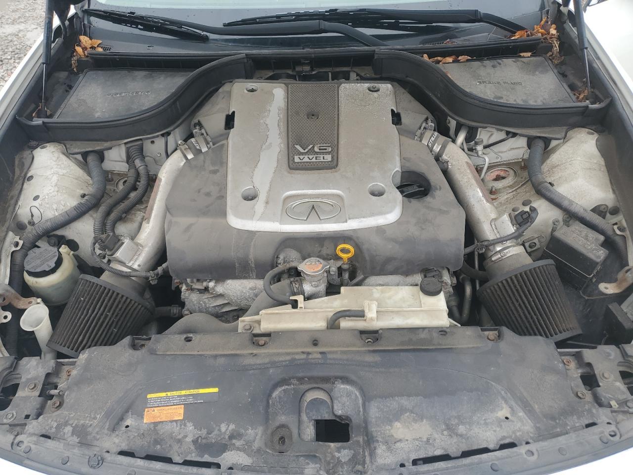 2011 INFINITI G37