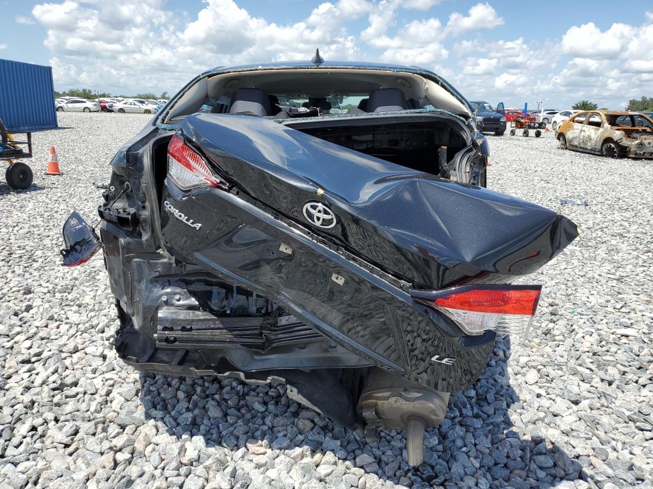 2022 TOYOTA COROLLA