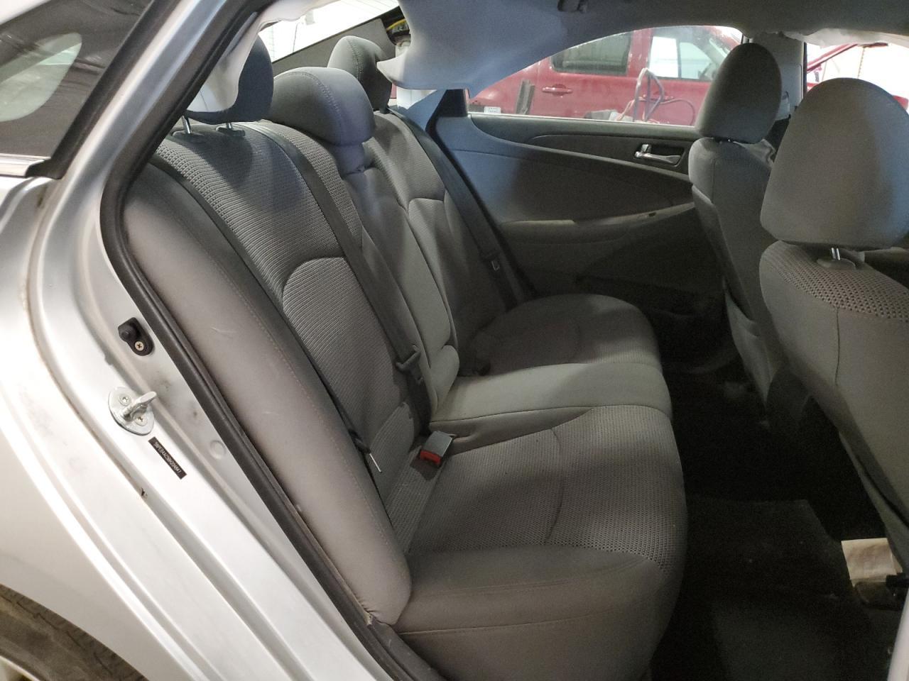 2011 HYUNDAI SONATA