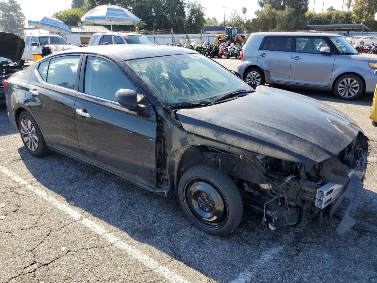 2019 NISSAN ALTIMA