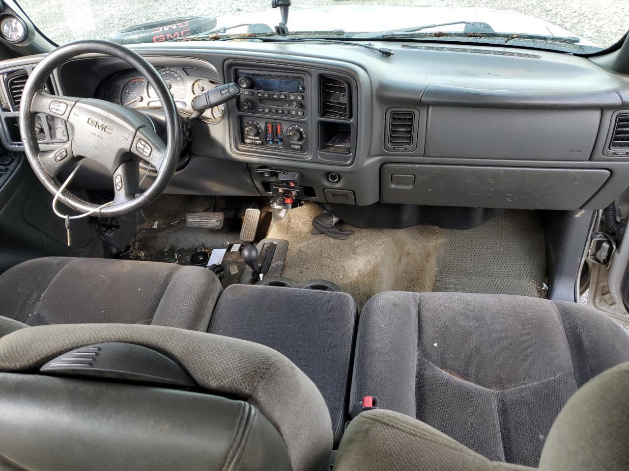 2005 GMC Sierra