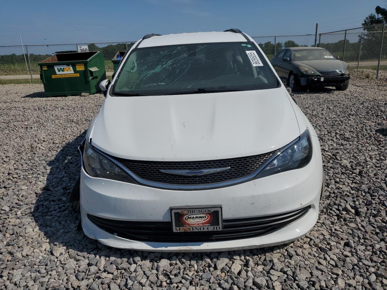2020 CHRYSLER Voyager