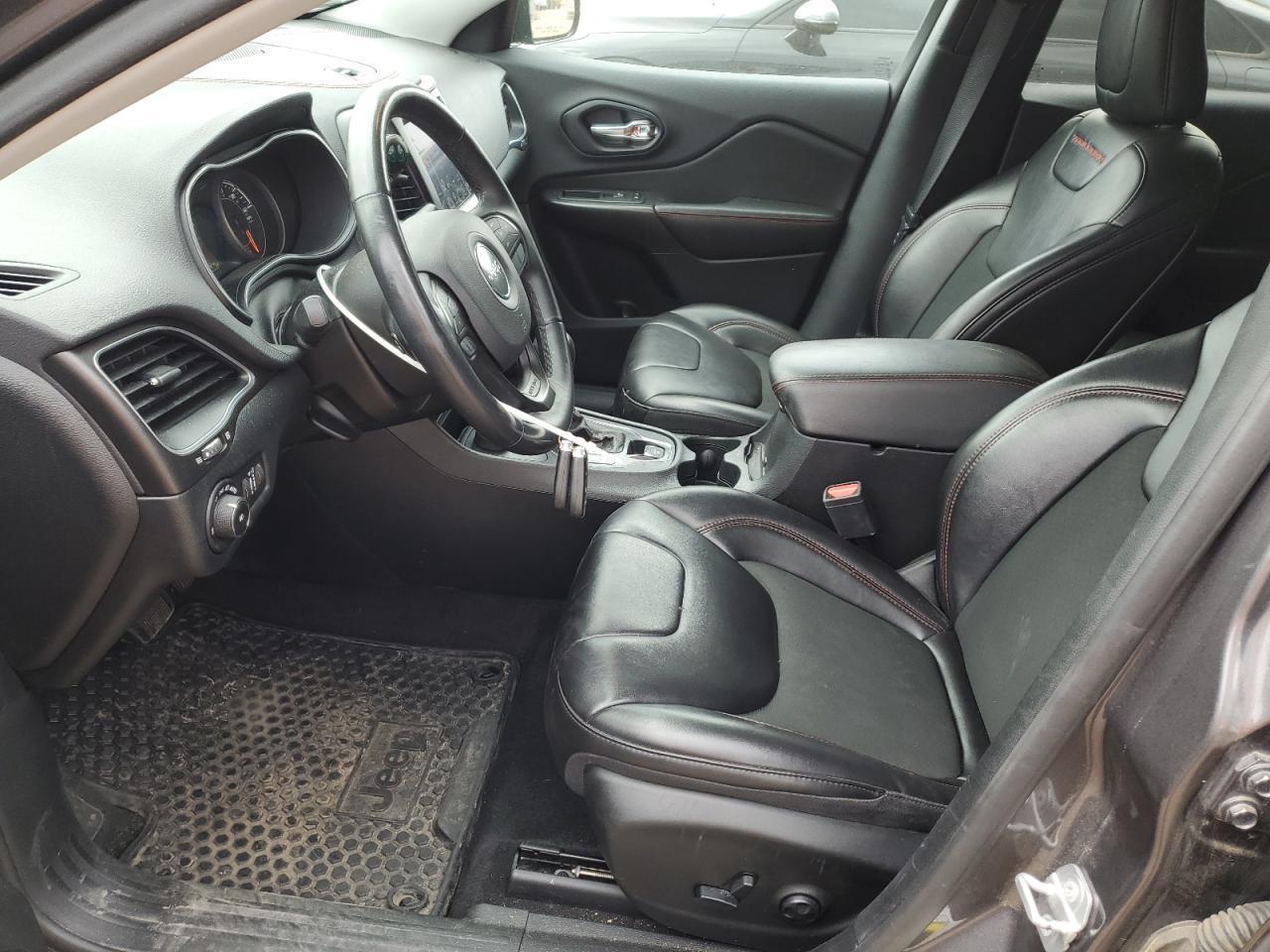 2019 JEEP CHEROKEE