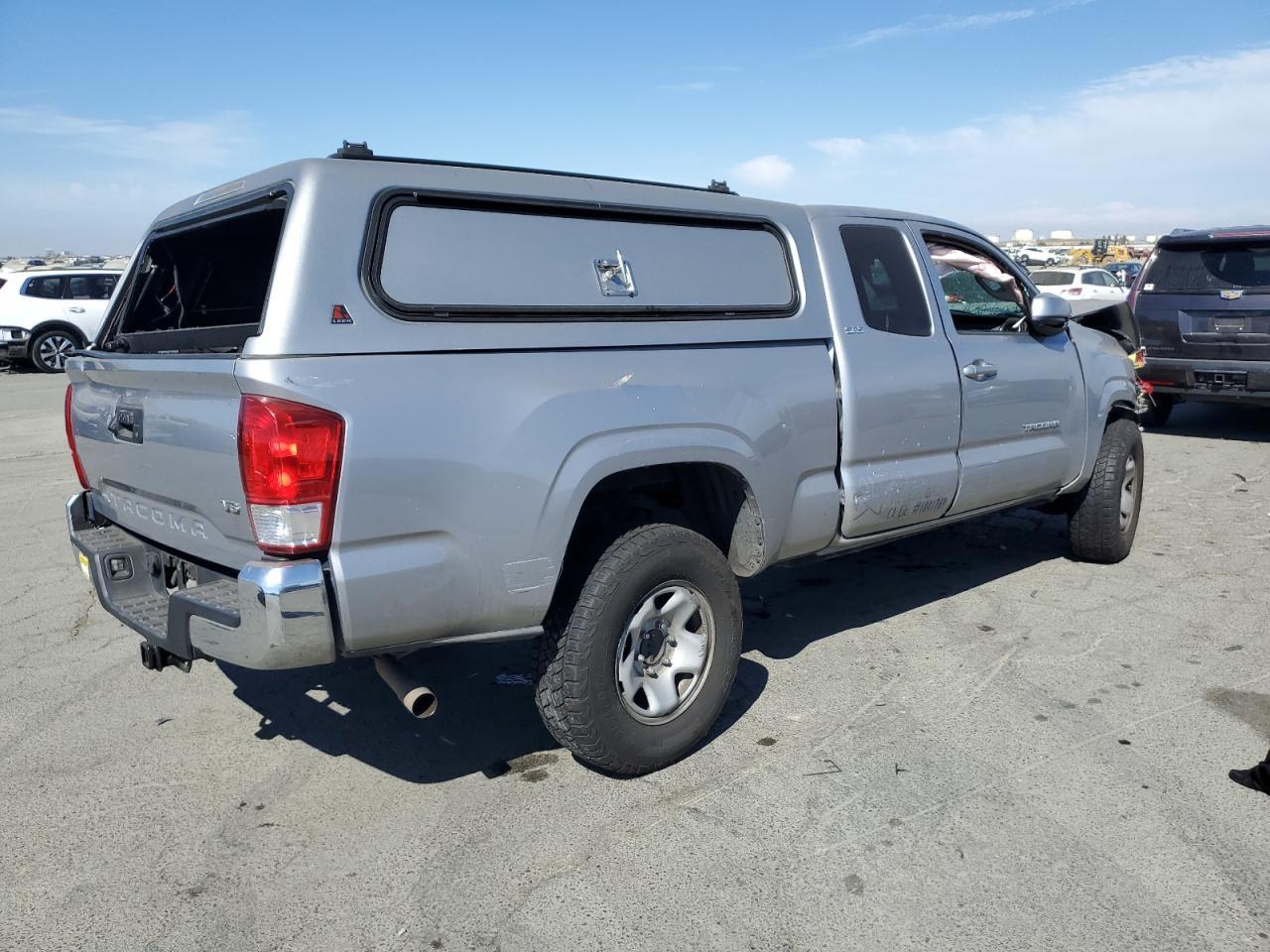 2016 TOYOTA TACOMA