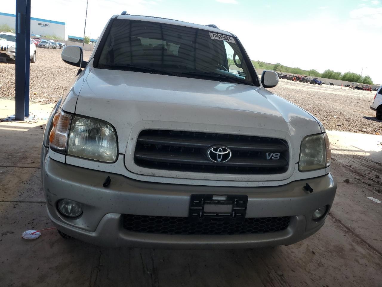 2003 TOYOTA Sequoia