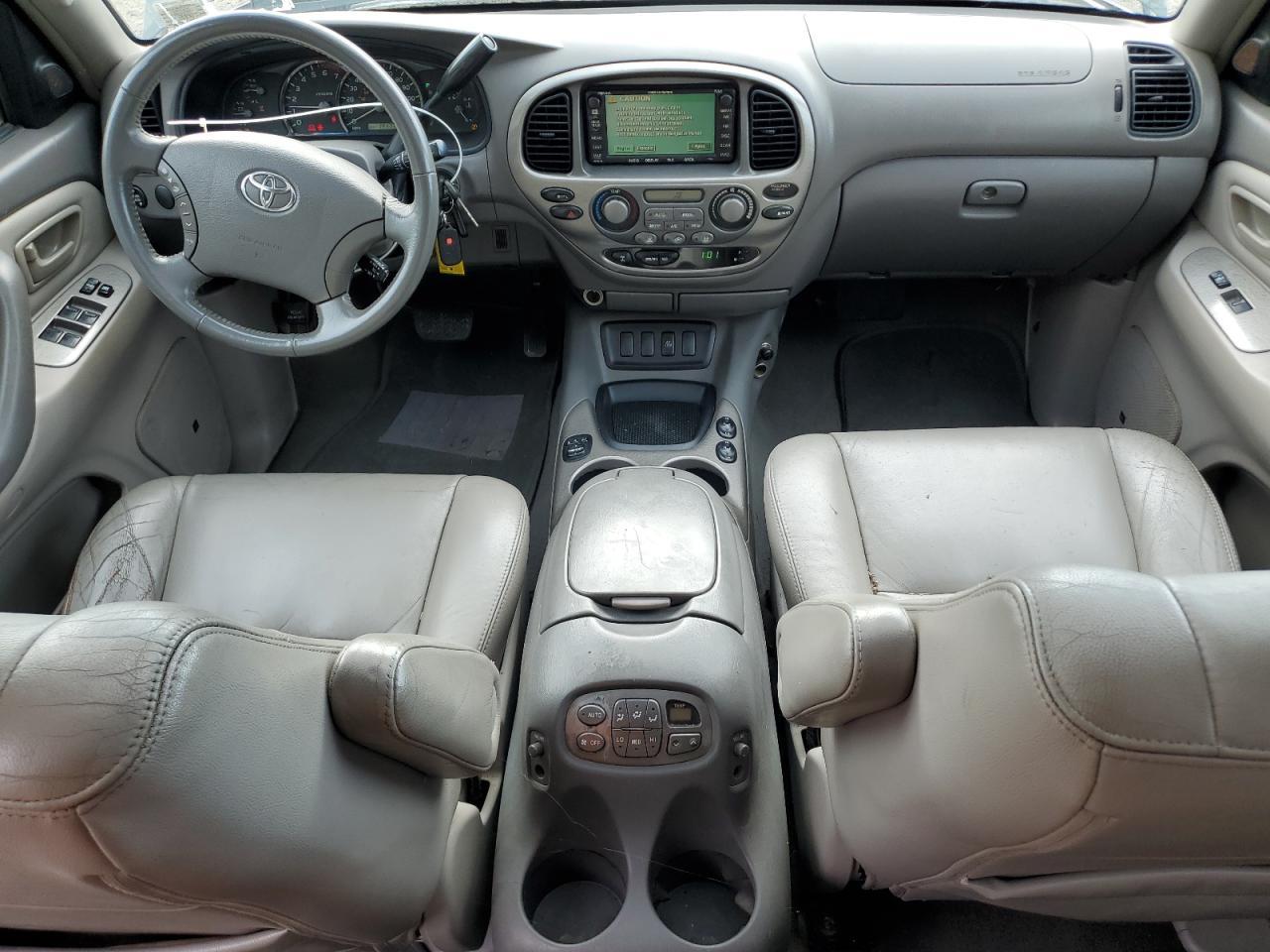 2006 TOYOTA Sequoia
