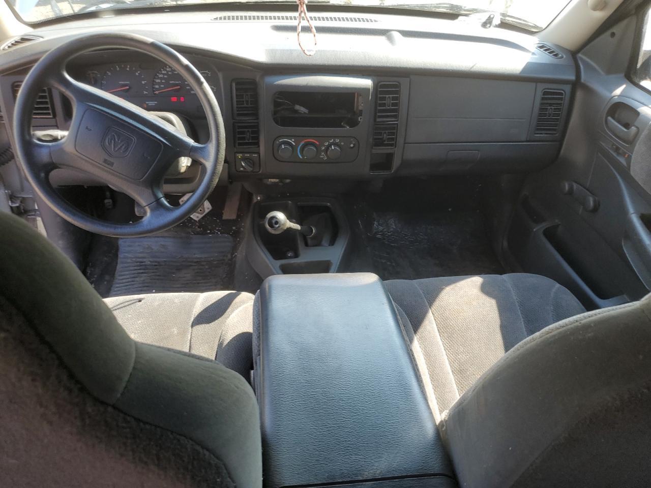 2002 DODGE Dakota