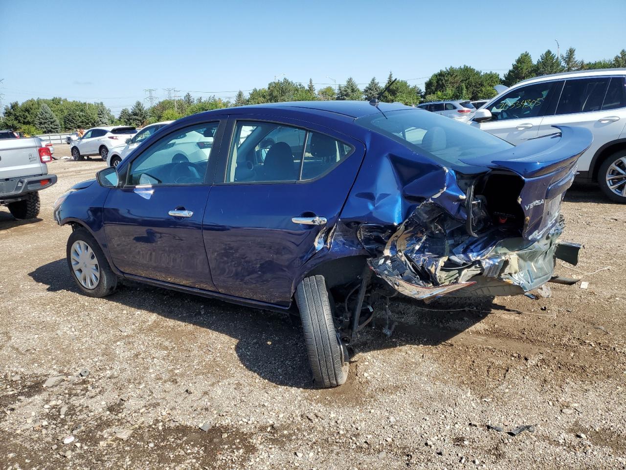 2019 NISSAN VERSA