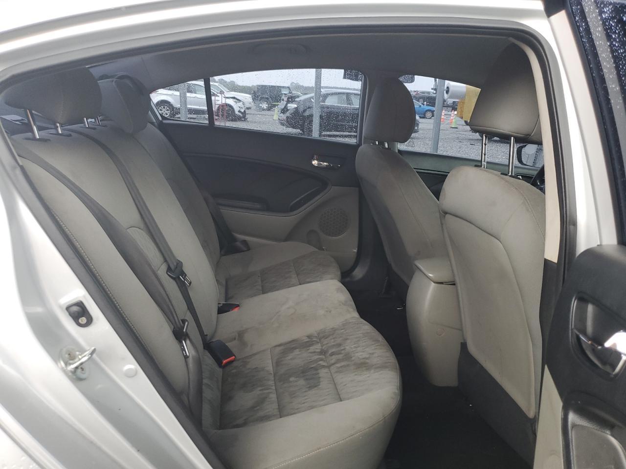2016 KIA FORTE