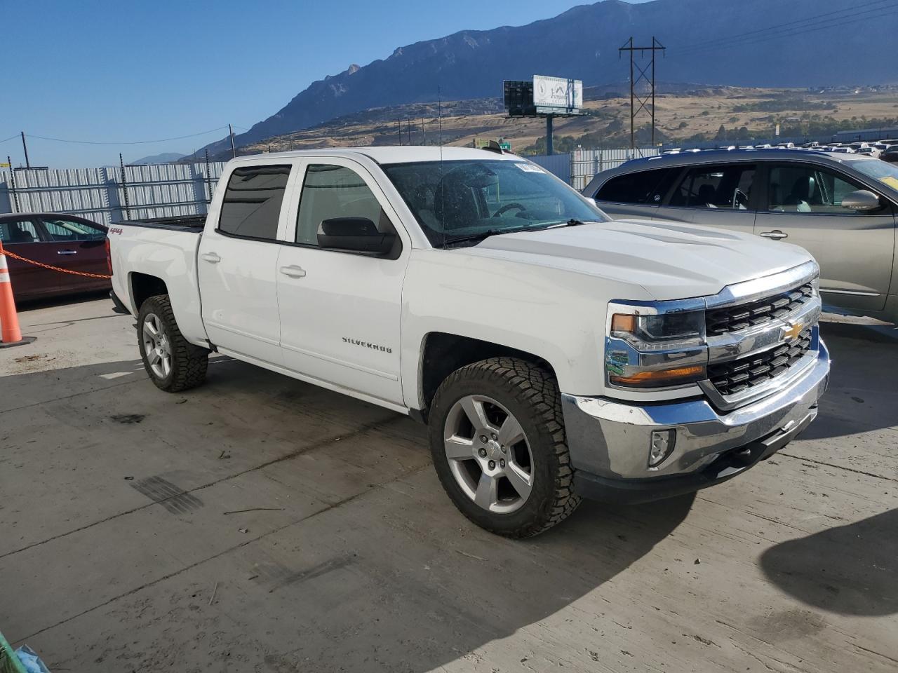 2017 CHEVROLET Silverado