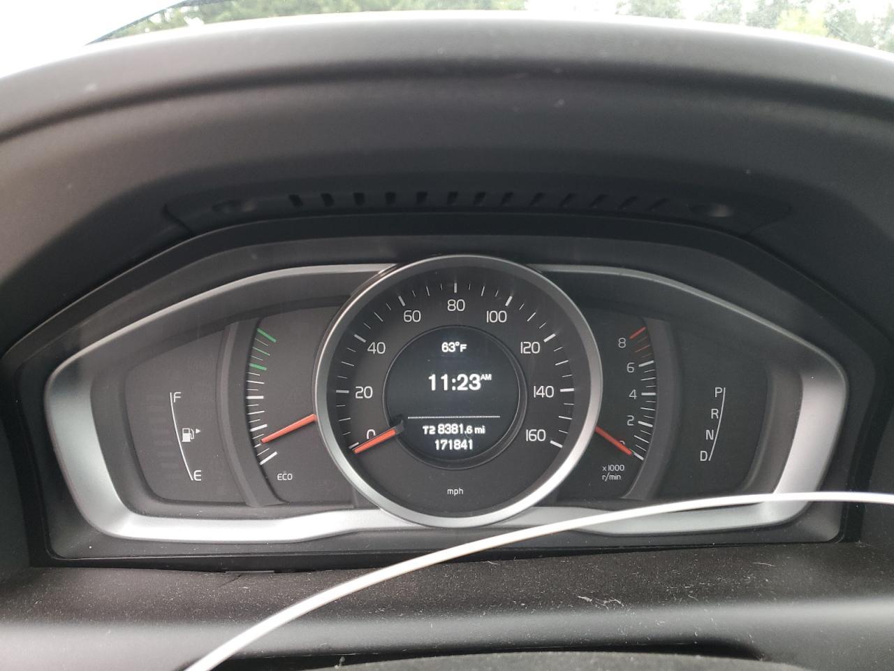 2017 VOLVO XC60