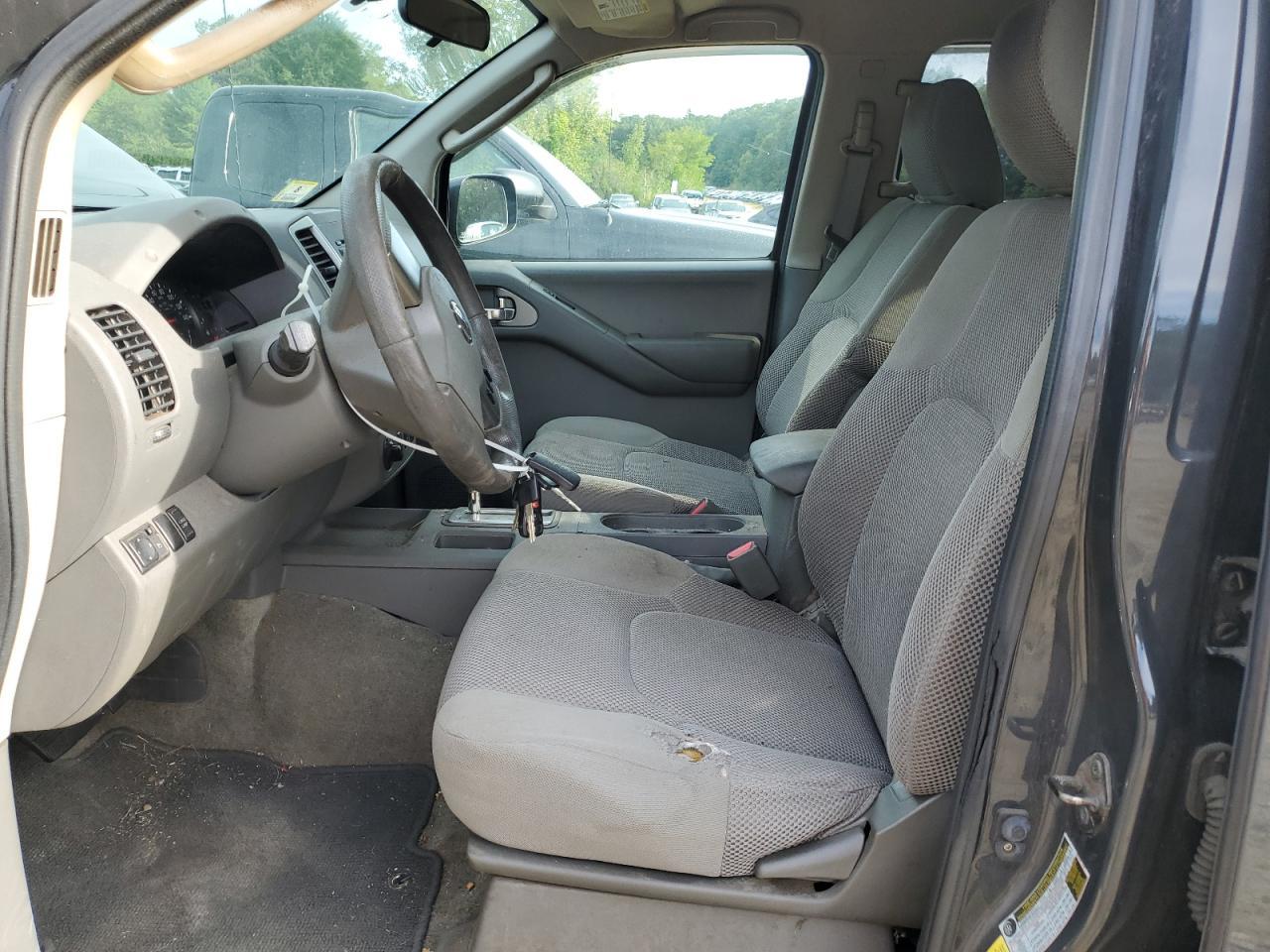2011 NISSAN Frontier