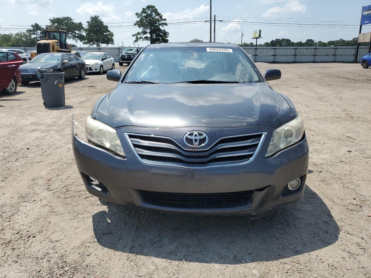 2011 TOYOTA CAMRY