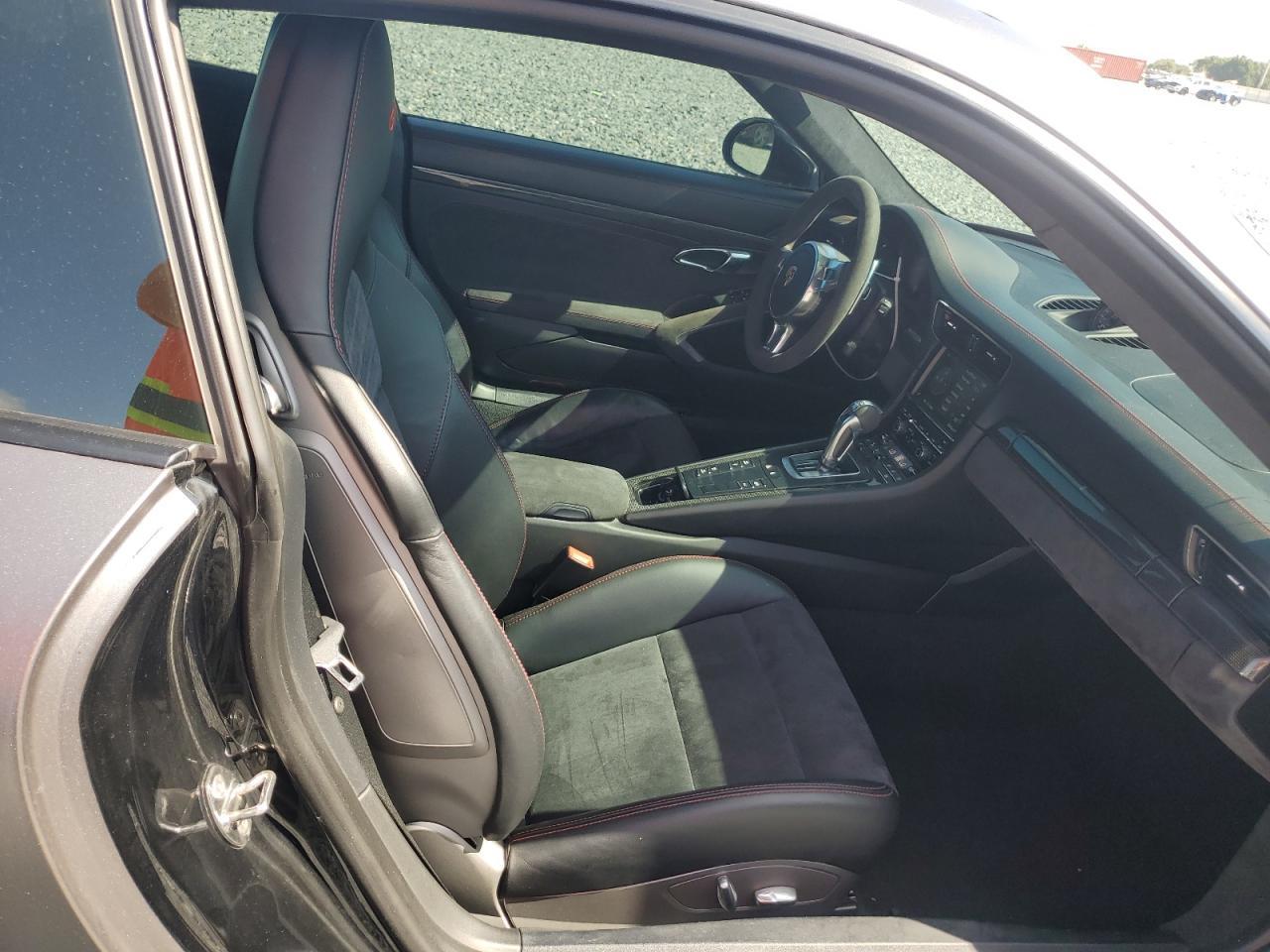 2014 PORSCHE 911