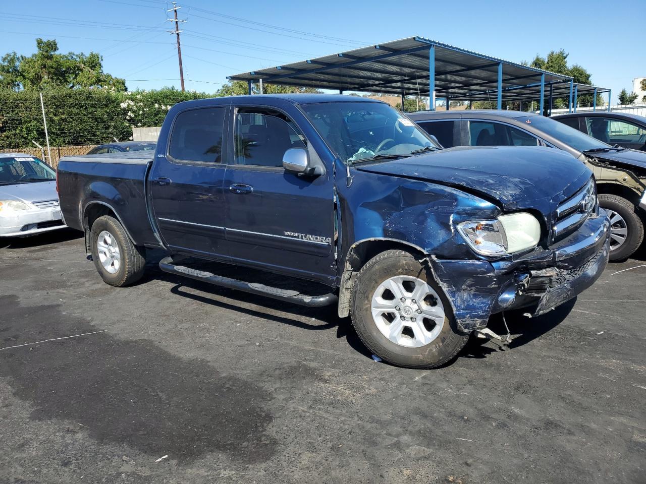 2004 TOYOTA TUNDRA