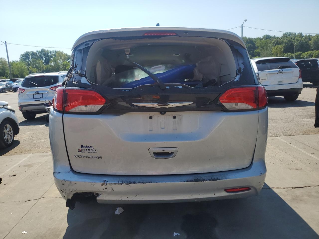 2022 CHRYSLER Voyager