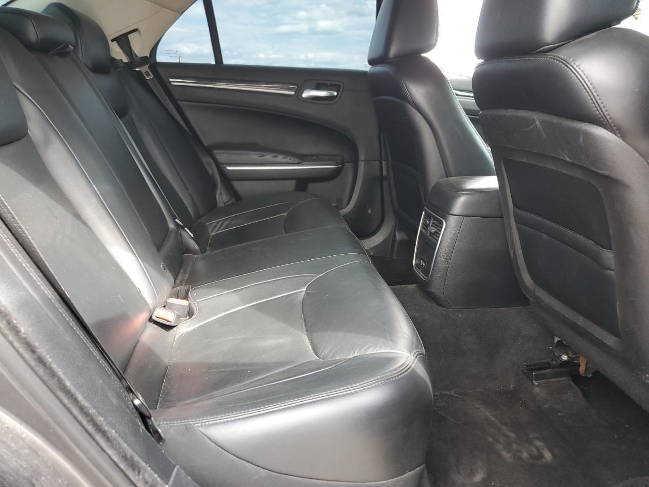 2015 CHRYSLER 300