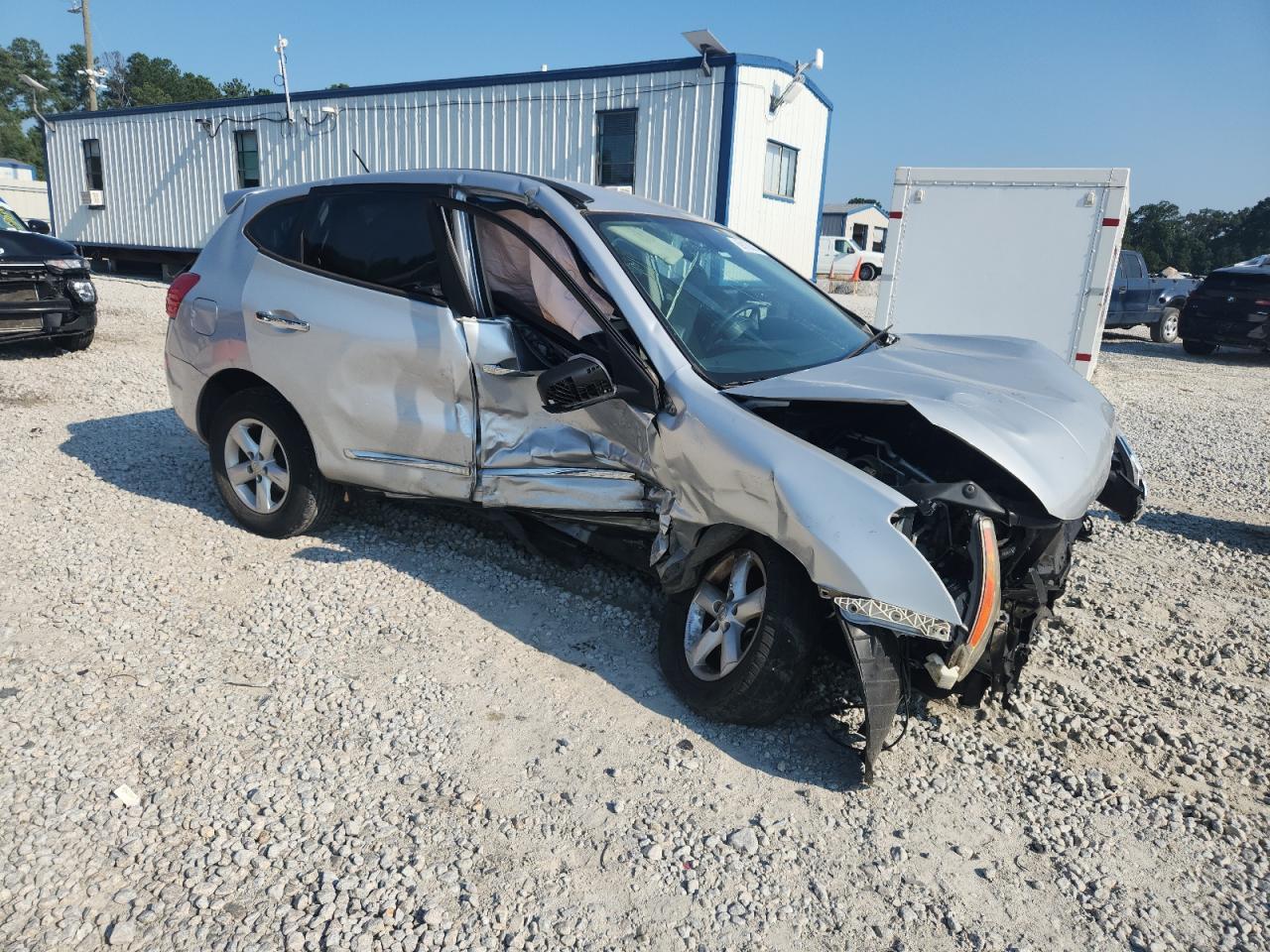 2013 NISSAN ROGUE