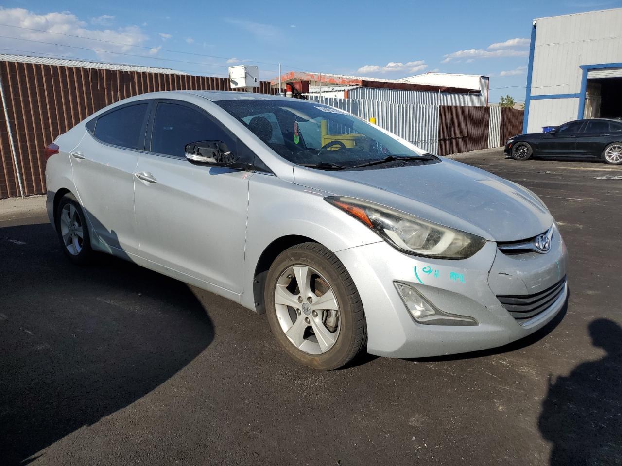 2016 HYUNDAI ELANTRA
