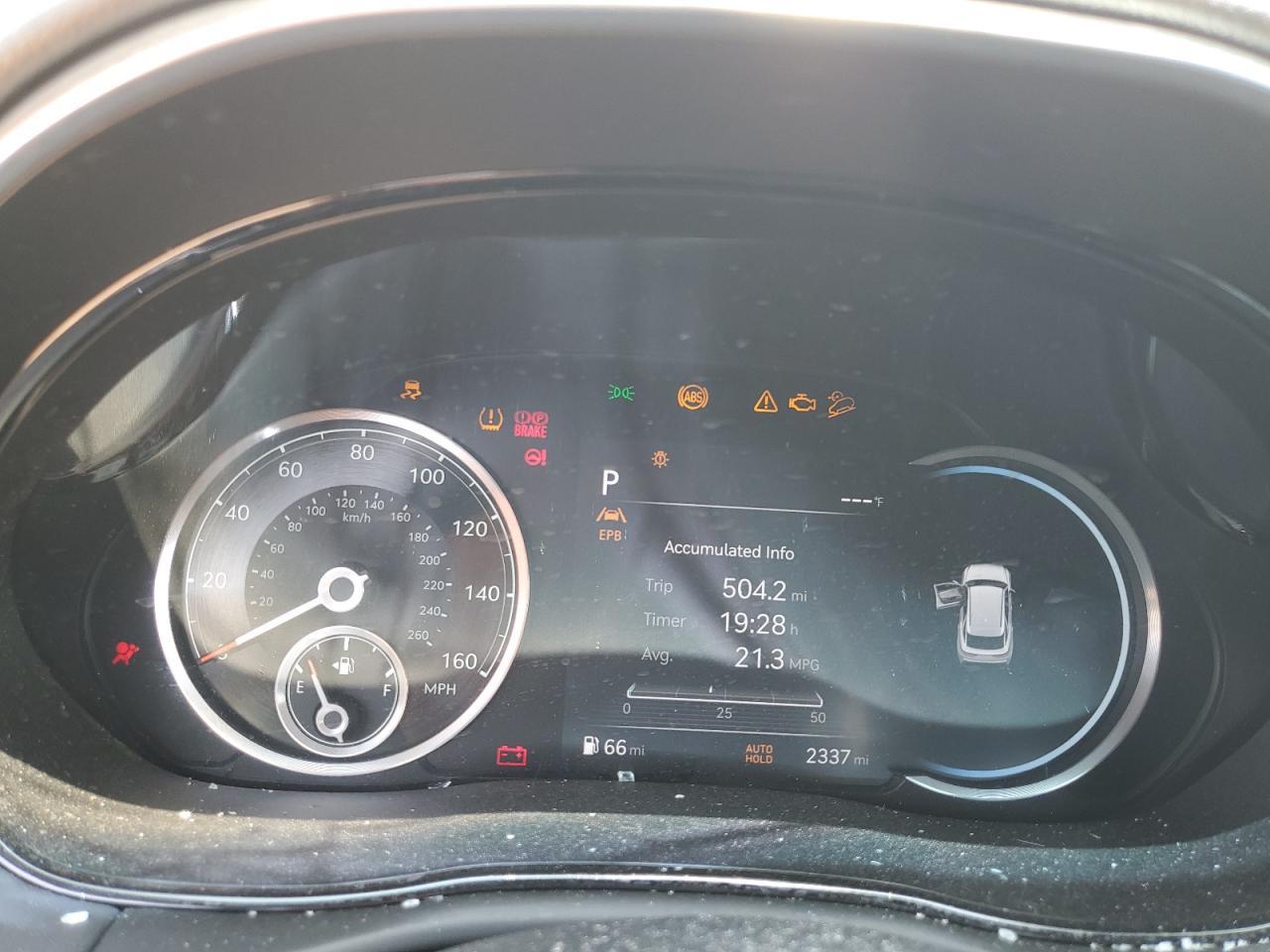 2025 GENESIS GV70