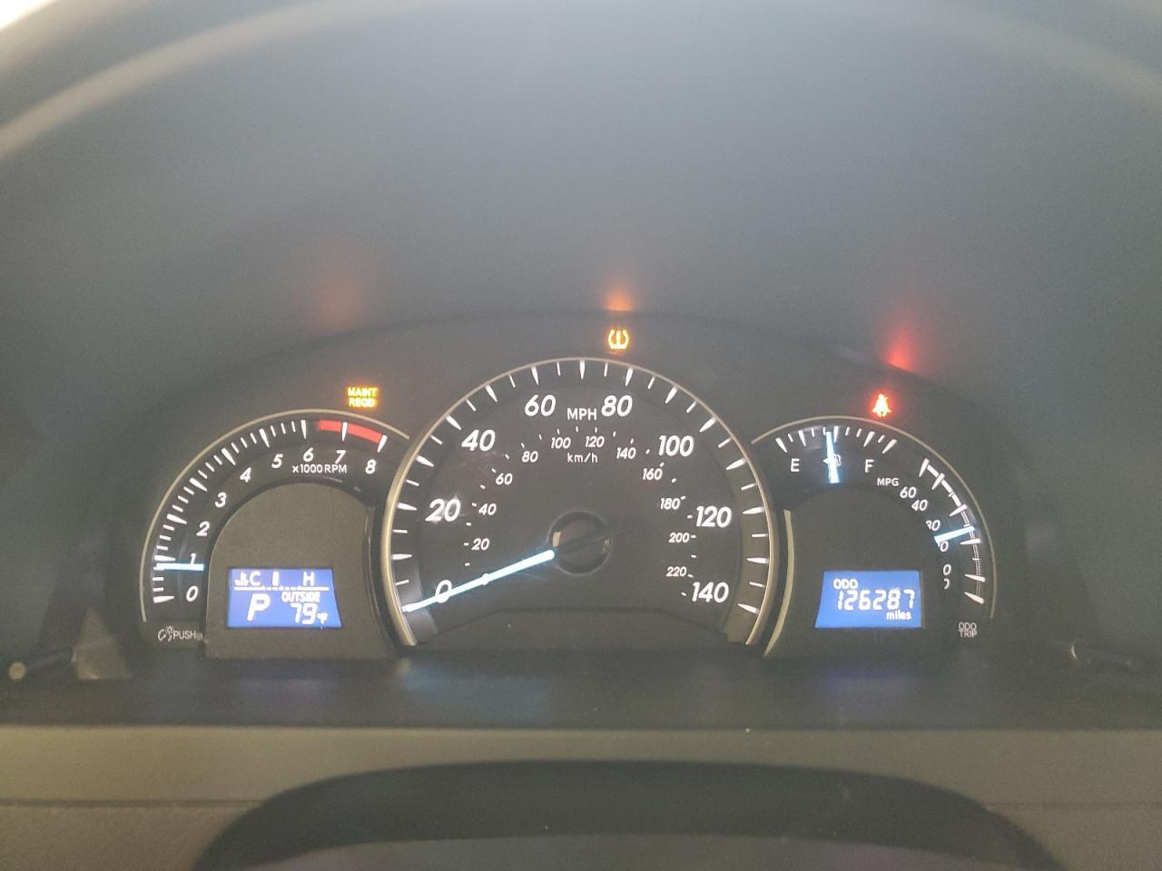 2014 TOYOTA CAMRY
