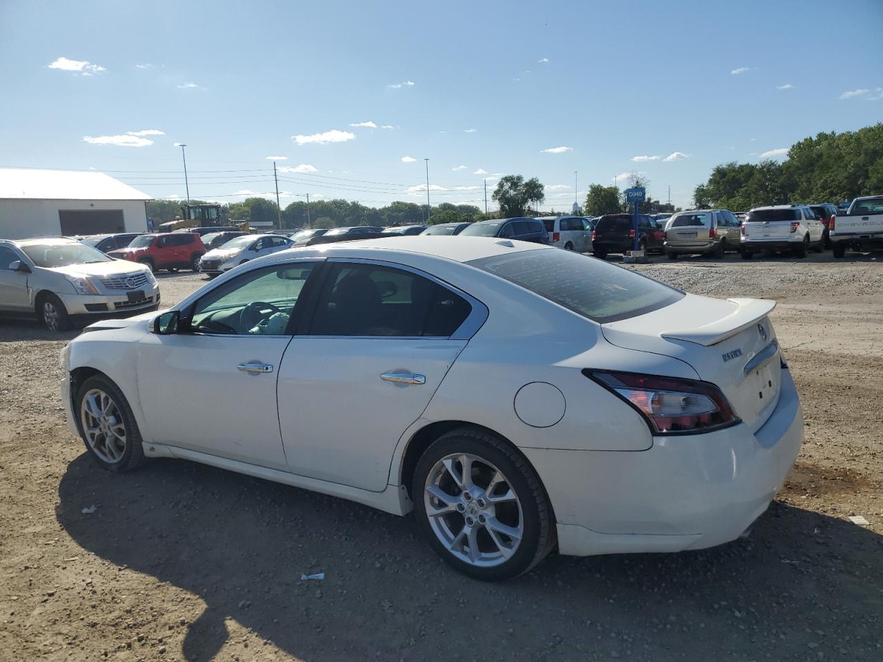 2012 NISSAN Maxima