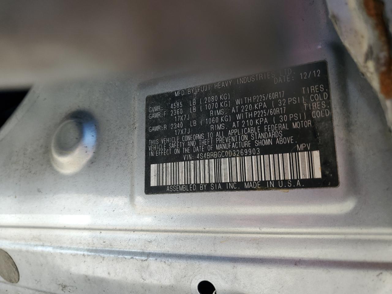 2013 SUBARU Outback
