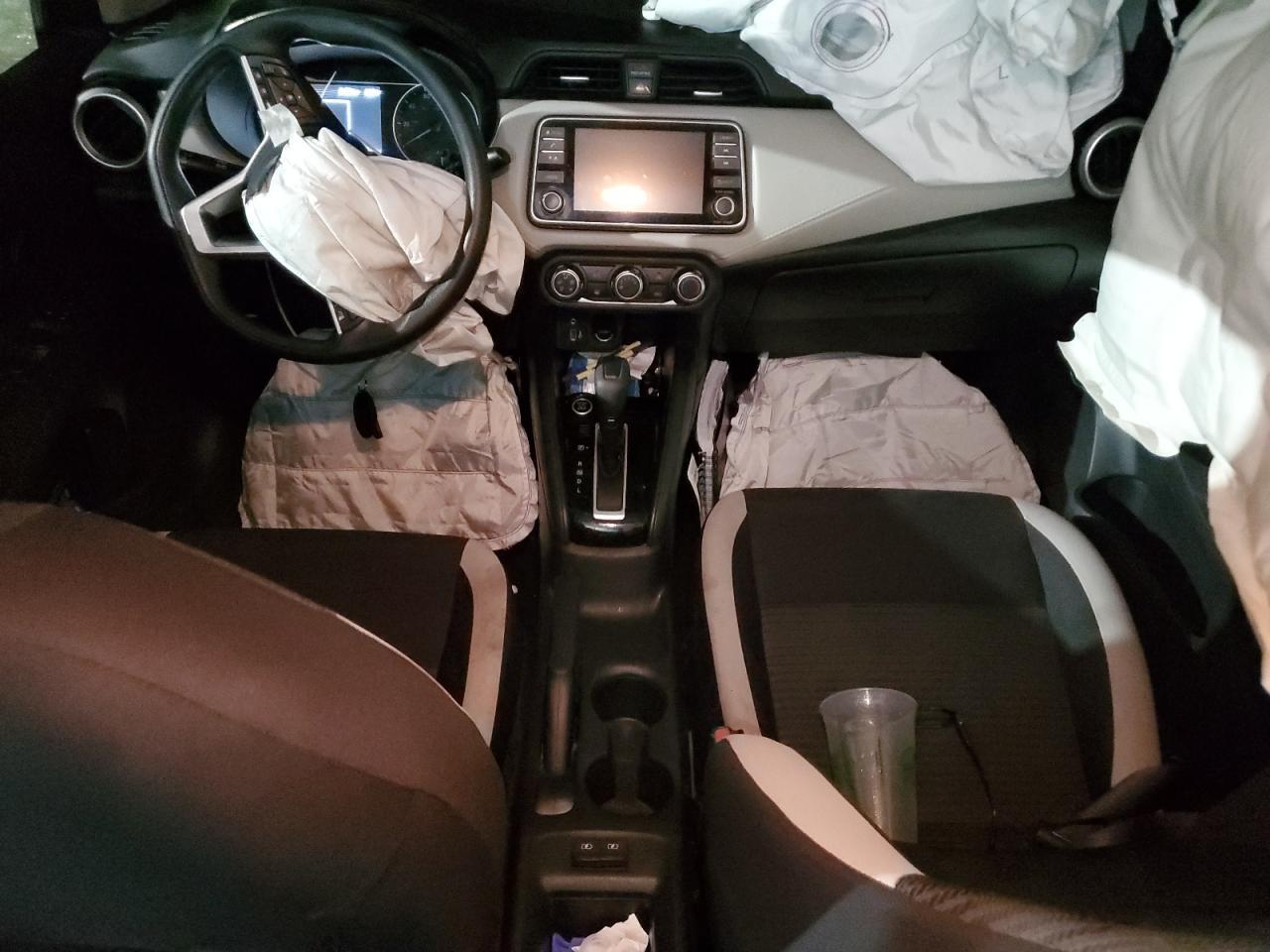 2022 NISSAN VERSA